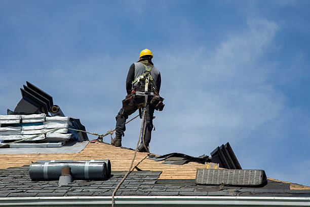 Professional Roof Installation technician working in Moodus, CT